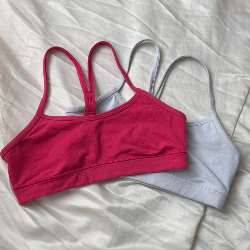 Lululemon 🍋 size 6 Y bras
